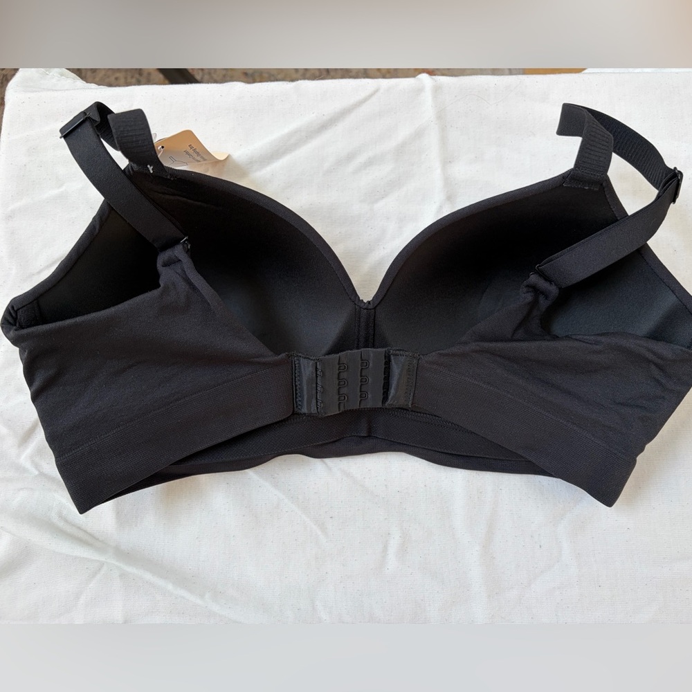 Truekind Supportive Comfort Wireless Shaping Bra - Picture 2 of 7